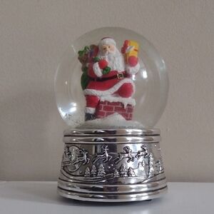 Rooftop Santa Reed & Barton Musical Silver 3D Base  Macy Exclusive 2006